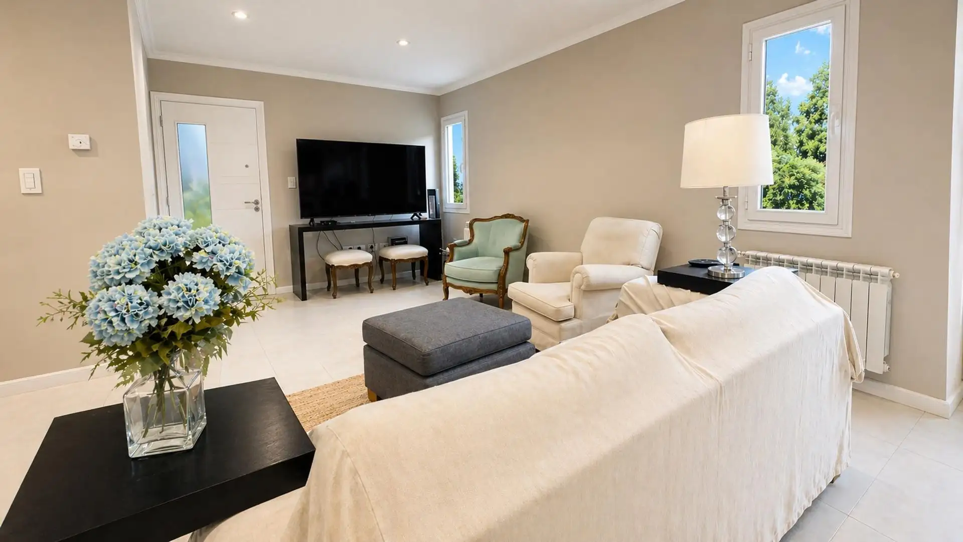 Casa 4 amb en 1 planta con quincho, pileta y suite — Arenas del Sur, Mar del Plata