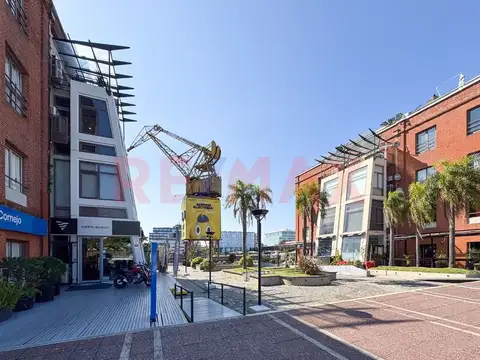 VENTA LOCAL COMERCIAL EN PUERTO MADERO 