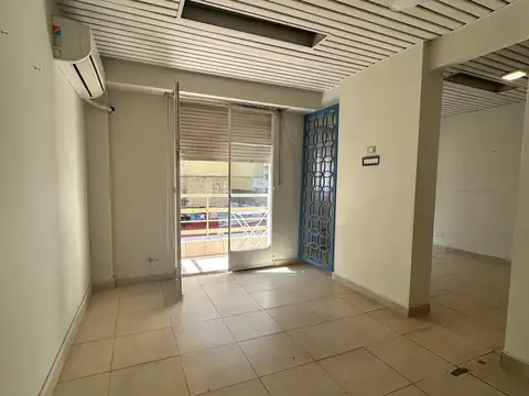 Departamento en Alquiler en Monserrat, $ 700.000