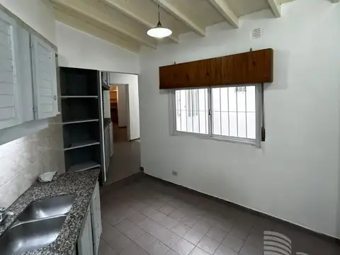 Depto Tipo Casa en Alquiler de Monoambiente