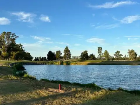 Casa en Venta en Abasto, USD 210.000