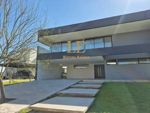 Venta casa en El Cantón a laguna