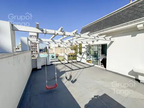 Venta CASA seis ambientes Villa Urquiza Balcón Terraza Frente Quincho Apto Crédito
