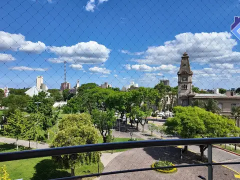 Departamento 4 ambientes con 3 baños