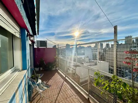 DEPARTAMENTO 4 AMBIENTES BALVANERA A REFACCIONAR