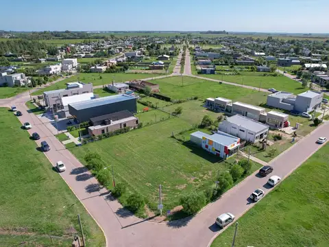 TERRENO EN VENTA  EN ACEQUIAS DEL AIRE - ROLDÁN