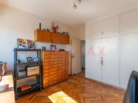 Departamento 4 ambientes con 3 baños