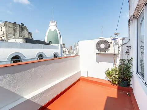 Oficina en  Tribunales, duplex 5 despachos, 2 patios.