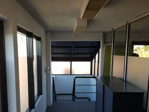 Oficina Monoambiente con 2 baños
