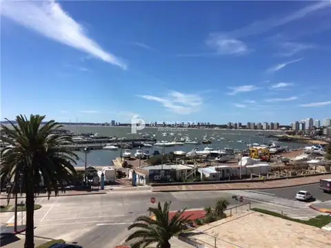 Apartamento en Alquiler, Peninsula, Punta del Este, 2 Dormitorios.