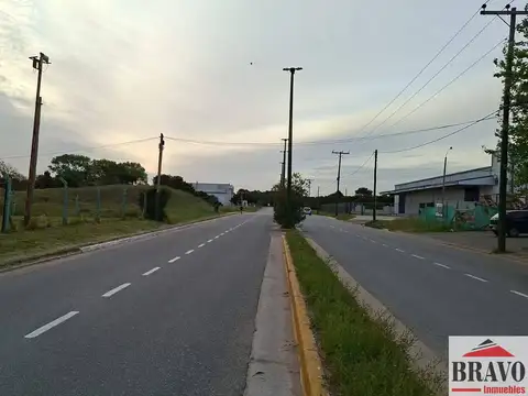 Terreno en Venta 15  mts Frente