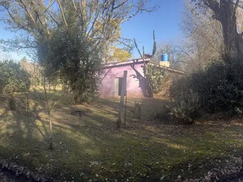 Casa 2 ambientes con 1 baño