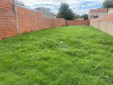 Terreno en Venta en Capitan Bermudez, USD 20.000