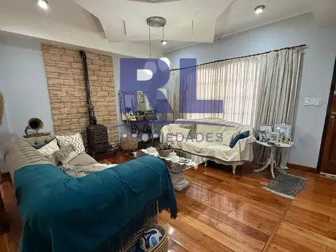 Casa en Venta en Mataderos, USD 370.000