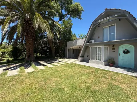 Casa en Venta al Este