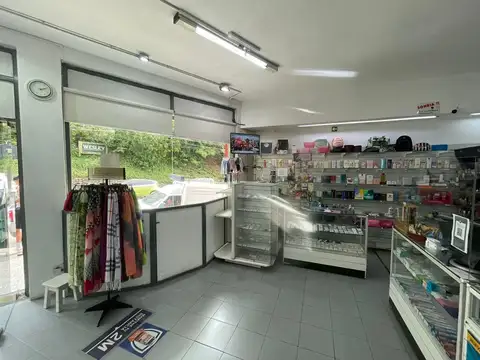 Local en Venta 51 años