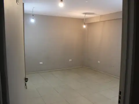 Oficina en Venta en Caseros, USD 30.000