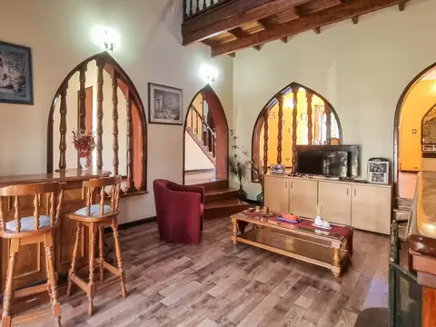 Casa en Venta en Don Torcuato, USD 389.000