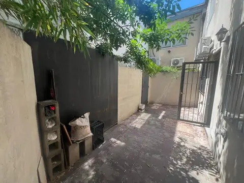 Depto Tipo Casa en Venta 21 años