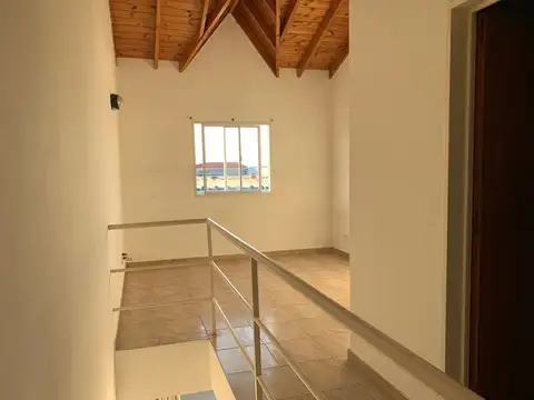 Depto Tipo Casa en Venta en Barrio Parque San Martin, USD 75.000