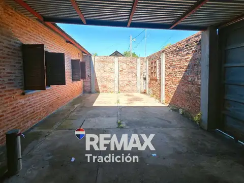 Casa 2 ambientes con 1 baño