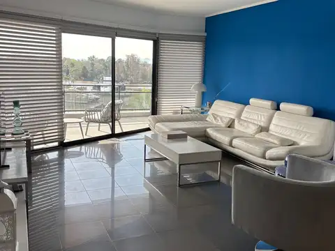 Departamento 4 ambientes con 2 baños