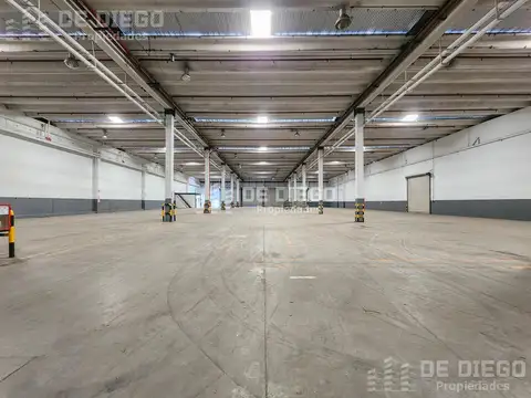 Deposito en alquiler de 4927 m2 dentro de predio logístico e industrial Pablo Podestá
