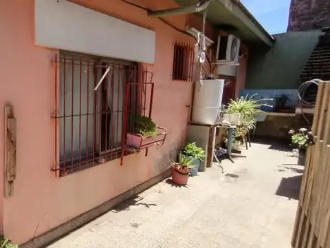 PH 2 amb fondo con patio - Pablo Podesta