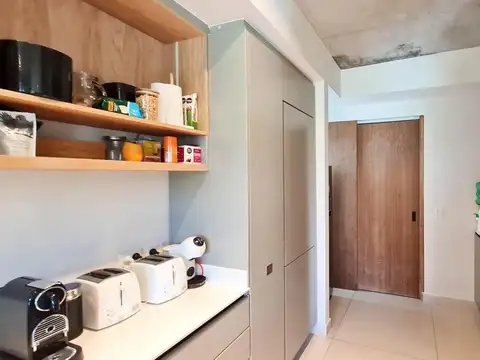 Casa en Ceibos, Puertos del Lago - Diseño Piscina y Full Equipamiento.