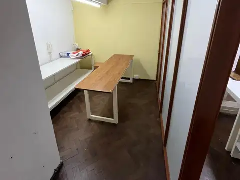 Oficina en Alquiler en Centro, $ 275.000