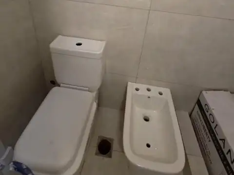 Depto Tipo Casa 3 ambientes con 2 baños