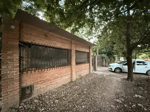 Casa 5 Ambientes en Glew | 200m² + Depto/Local Independiente | Lote 400m² | Financiación y Permuta