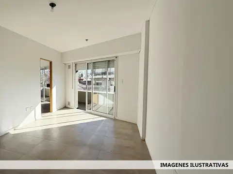 Departamento en Refinerias de tres dormitorios