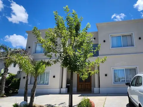 Casa en Venta en San Gabriel, USD 490.000