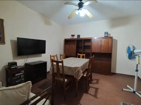 Depto Tipo Casa en Venta de 4 ambientes