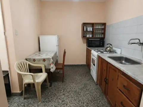 Depto Tipo Casa 4 ambientes con 2 baños