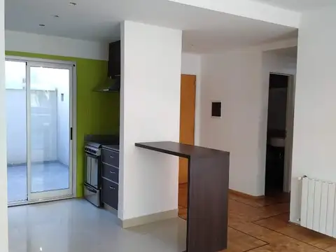 Departamento en Alquiler con 1 cocheras