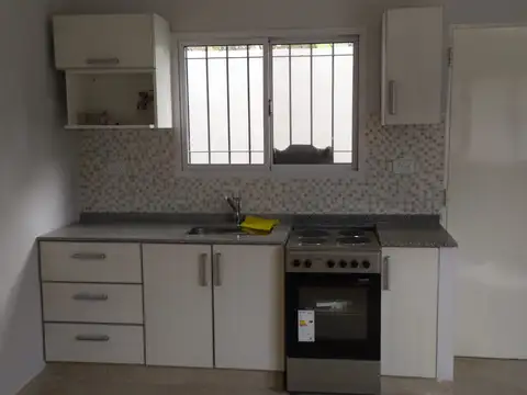 Depto Tipo Casa en Alquiler de 3 ambientes