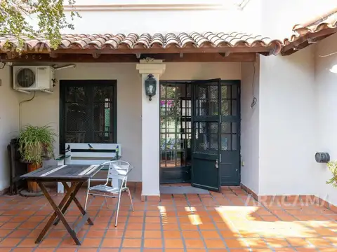 Casa 5 ambientes con 5 baños