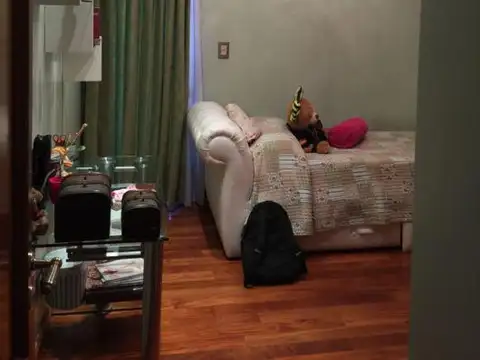 CHALET EN ALQUILER en Florencio Varela