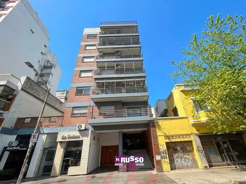 Venta de Semipiso 4 Ambientes en Ramos Mejia