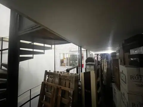 Local en Venta 56 años