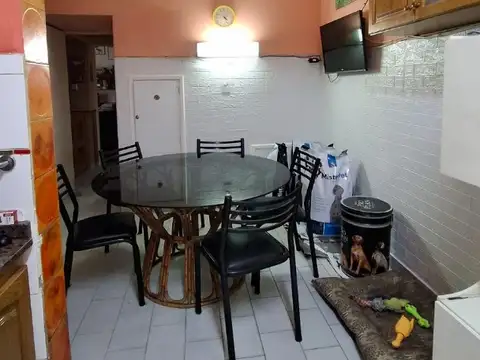 VENTA - Departamento PB con patio en Abasto