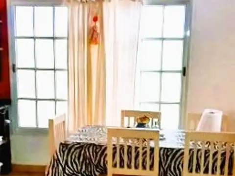 Chalet con amplio fondo
