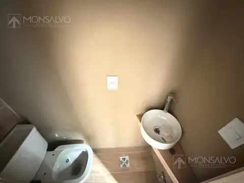Depto Tipo Casa en Alquiler de 2 dormitorios