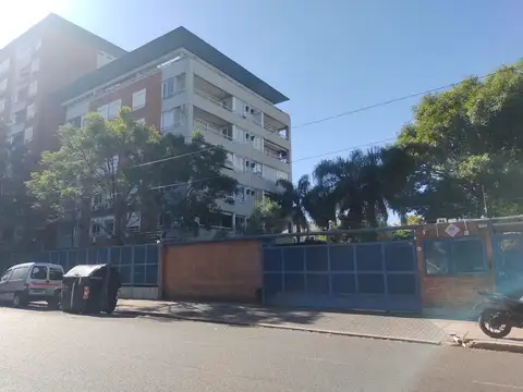 Departamento en venta en Barrio cerrado con Patio y Jardín, Seguridad y Amenities