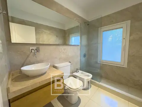 Casa  en Alquiler en San Diego, Francisco Álvarez, Moreno