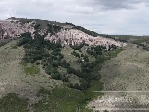 Campo de 2400 Has en - Bariloche Patagonia Argentina - Fly Fishing