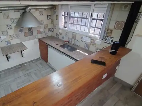 Depto Tipo Casa en Alquiler de Monoambiente