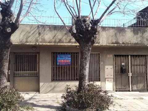 ¡OPORTUNIDAD UNICO!  - Venta Block de 3 propiedades 